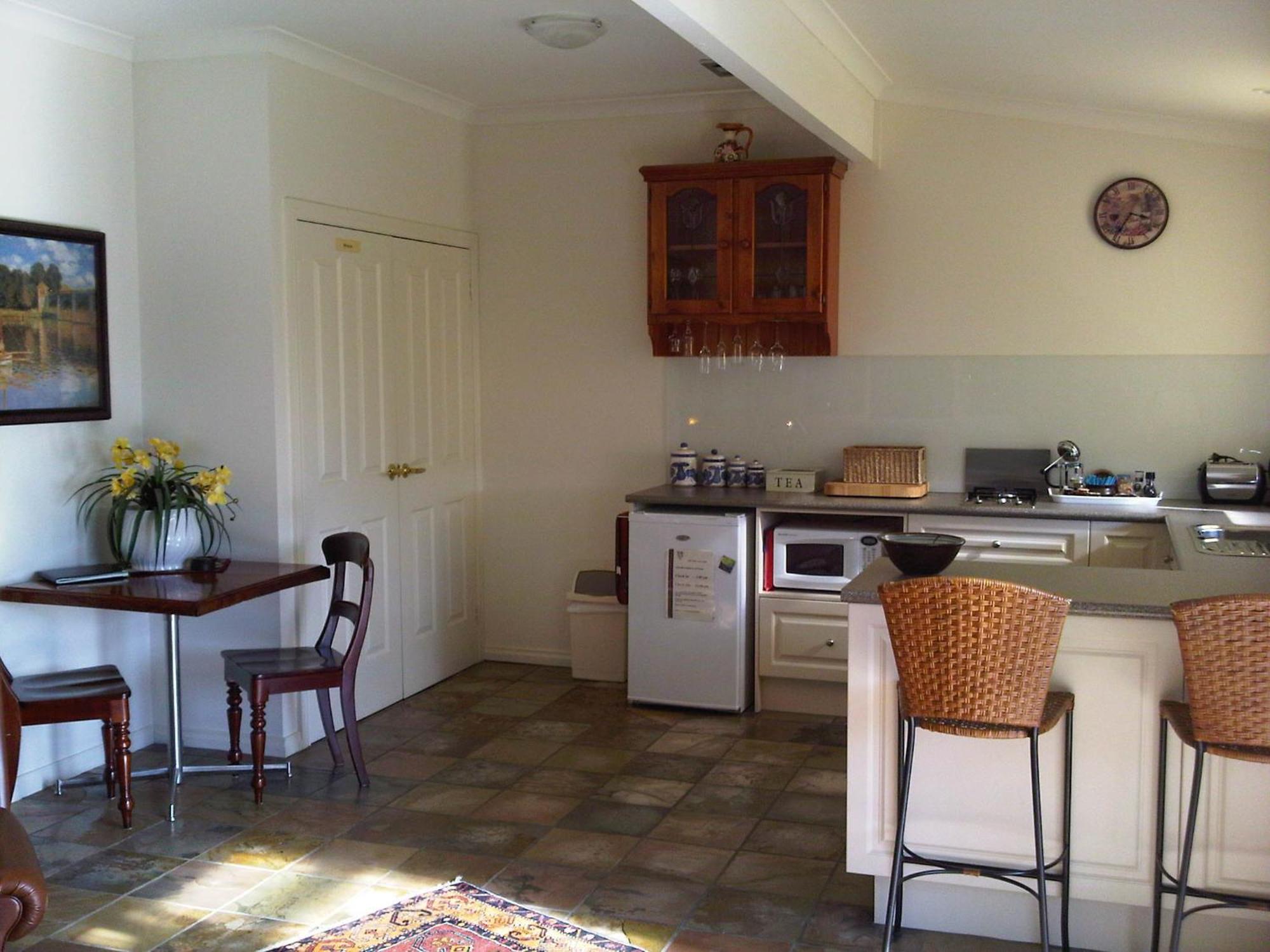 Wild Cattle Creek Estate Bed and Breakfast Wandin Yallock Esterno foto