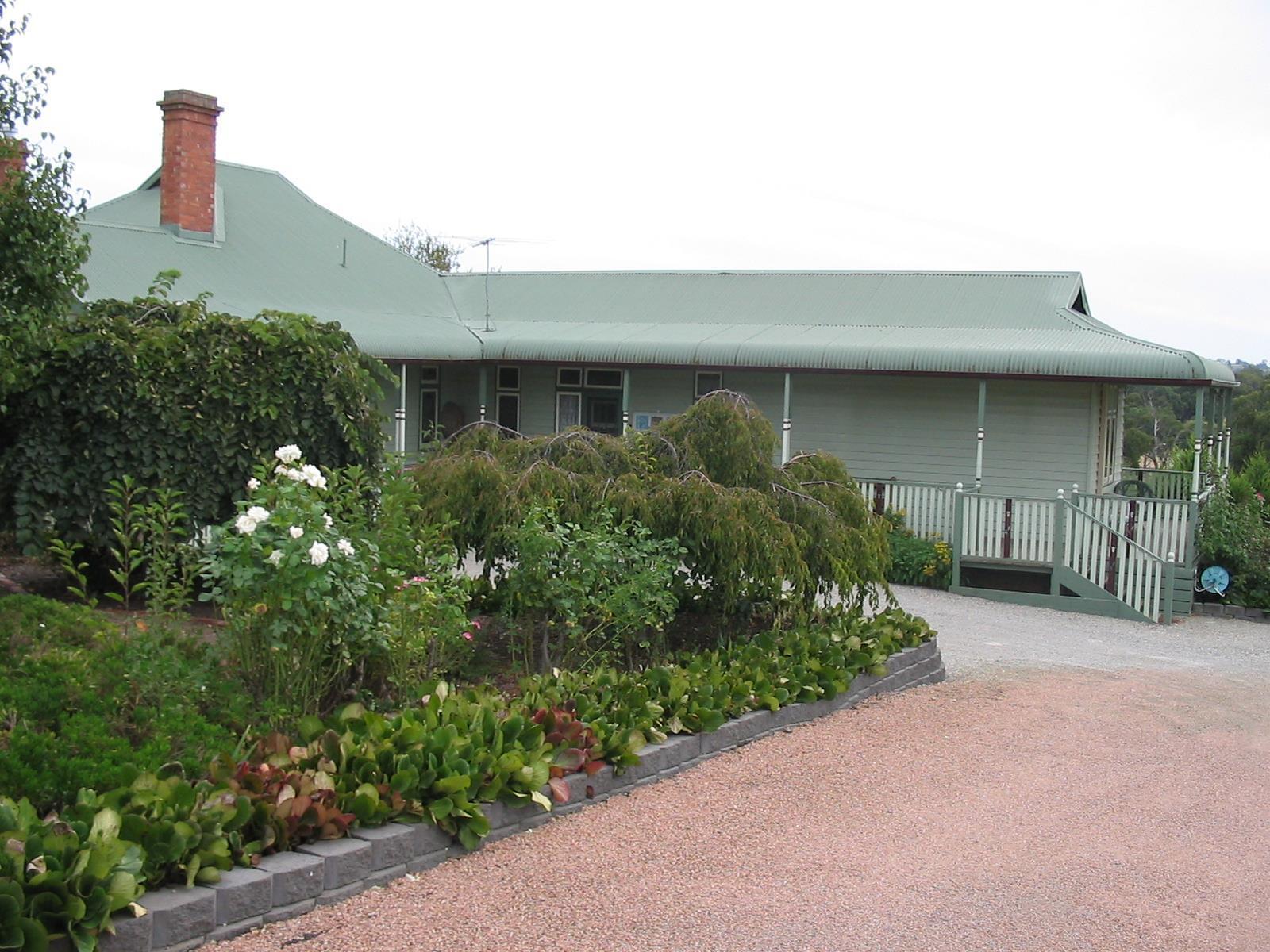 Wild Cattle Creek Estate Bed and Breakfast Wandin Yallock Esterno foto